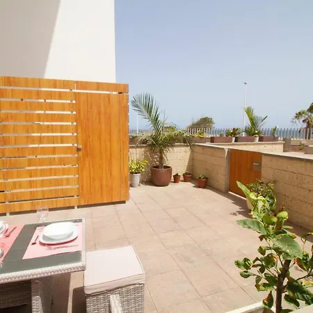 The Pool Apt - By Medano4You *