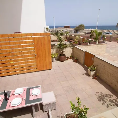 The Pool Apt - By Medano4You *